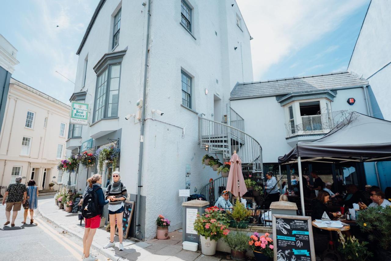 Beautiful 1 Bedroom Apartment Close To The Harbour Tenby Exterior photo